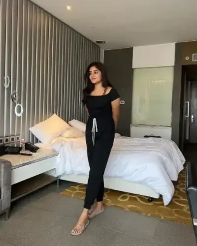 Call Girls Roing Cash On Delivery